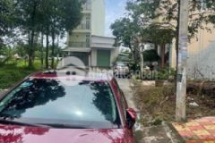 Nhà đẹp vi trí đắc địa giá rẻ như cho