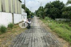 Bán gấp đất đường nhựa tỉnh lộ 8 dt 1179m