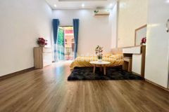 Chung cư mini 7 phòng đường láng ngõ thông chợ