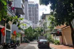 Bán đất tặng nhà phố hải lộc, cột 3 trung tâm hạ long giá 7 tỷ