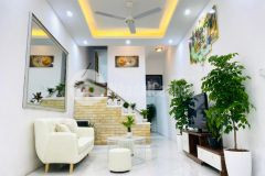 Lạc long quân tây hồ cần bán 46m2 x 4 tầng 5 tỷ