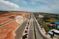 Bán lô đất mặt tiền quốc lộ 1a,sổ hồng riêng,công chứng ngay