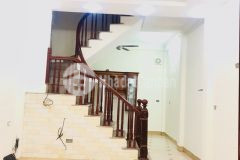 Bán nhà phú diễn 5t 6pn 4 tỷ sát trung tâm cầu giấy,sát phố.