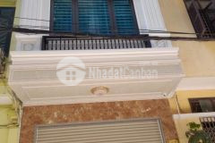 Ô tô tránh trước nhà 40m2 x 5 tầng, phố giải phóng, quận hoàng mai.