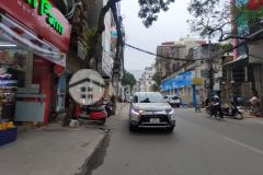 Mặt phố hoàng văn thái, thông số vàngdt 200m2, 4 tầng, mt 8m, 48 tỷ