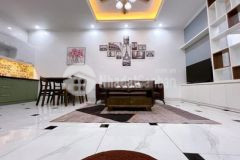 Bán gấp nhà giảng võ ô tô 2 mặt tiền 45m2 5 8 tỷ