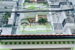 Căn nhà 80m2 1 trệt 1 lửng 3 lầu