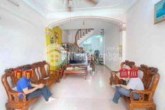 Nguyễn văn cừ long biên ô tô đỗ cửa 38mx3 tầng