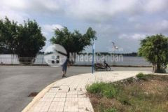 Đất 2 mặt tiền view sông