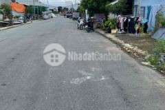 Chính chủ bán gấp tại bình chánh dt 225m2