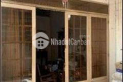 Chử gưi bán căn nhà ngay chợ thủ đức
