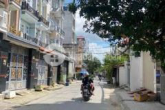 Bán nhà 1 trệt 4 lầu đường hương lộ 2 mới xây