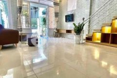 Nhà 2 tầng kiên cố có phòng ngủ dưới