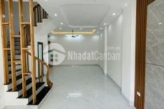 Cực hiếm tại lĩnh nam nhà mới48m x 5 tầng 3 15tỷ