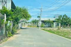 Đất tây ninh đường nhựa gần chợ, siêu thị