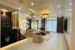 Bán gấp nhà phố hoàng quốc việt,cầu giấy,ô tô,56m,5t,giá 11 tỷ.lh 0966866250