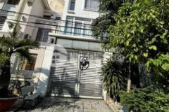 Biệt thự kdc ấp 5 phong phú sát q8 nhà mới đẹp