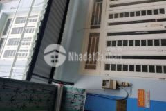 Nhà 1 trêt 1lâu ngay chơ câu đông đsh