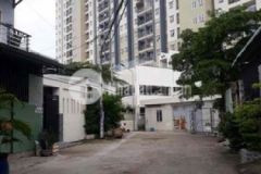 Cần bán nhà kế bên hiệp thành city