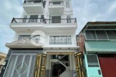 Bán nhà đường phan văn hớn quận 12 hxh 12 m