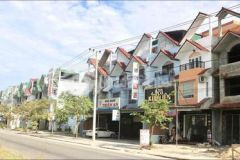 Shophouse 4 tầng ngang 10m mt tl10