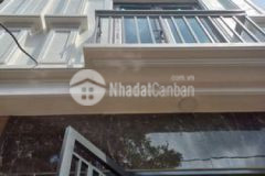 Nhà gần bể bơi la khê 44m2 xây độc lập về ở luôn