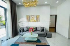 Nhà bán ngay chợ phú mỹ đường nhựa 10m 2 tỷ 450tr