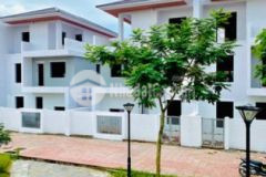 Biệt thự song lập mặt tiền