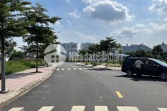 Đất 4x14 nở hậu đường nhựa 12m hồ học lãm shr