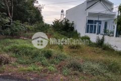 Đất sổ sẵn ngay chợ đường nhựa chỉ 640 triệu