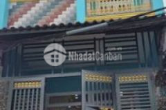 Cần bán nhà đẹp mới 100 ở vĩnh lộc b