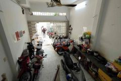 Nhà hẻm oto lê quang định 4m x 18m. chỉ 9.5 tỷ