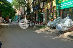 Chính chủ bán nhà hoàng quốc việt dt 50m² x 4t mt 4m giá 8.8 tỷ có tl lh 0369 123 441