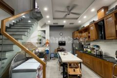 Gấp bán, nhà mặt tiền 5 tầng, đẹp 4.5x26m, cống lở, tân bình.