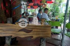 Lô hai mặt tiền có sẵn quán cà phê tại sơn trà