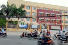 Bán nhà tân phú đường hòa bình ngay đại học hiu 84m2 giá chỉ 5 tỷ thương lượng