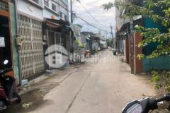 Bán nhà đường phạm văn bạch, quận gò vấp, hẻm xe hơi, dt 56m2 4.6 x12.2, giá chỉ 4 tỷ 650.