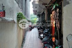 Hiếm bán gấp nhà chùa láng, 40m, 4t, 4m, sát mặt phố. an sinh tốt