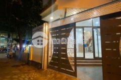 Bán nhà mặt tiền thụt vạn kiếp 11 tỷ