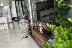 Căn 104m2 3p 2wc tặng full nội thất gỗ mới 99