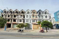 Nhà mặt tiền kinh doanh dt743a 1 trệt 3 lầu