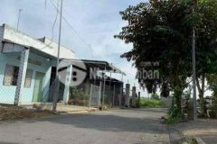 Đất mặt tiền đường nhựa giá ngộp chưa qua đầu tư