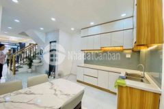 Nhà mới ngay hàng xanh khu d hutech 1t3l 5pn