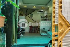 Nhà 4 18 2m đúc 3 lầu đường cao văn ngọc