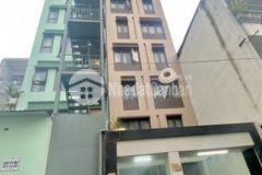 Gia đình cần bán nhà mặt tiền hồ văn huê p9 pn