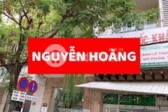 Nhà mặt tiền nguyễn hoàng nhộn nhịp sầm uất