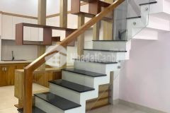 Nhà đẹp trong hẻm 4,54m, giá 2,25 tỷ, đường lê quang định