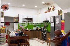 Nhà trung tâm quận 10, 3 tầng, hẻm ba gác thông, 4.611, giá 6.1 tỉ