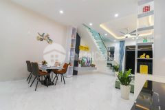 Nhà đẹp chính chủ tọa lạc ngay trung tâm hành chính tân uyên