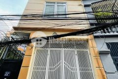 Bán nhà trương định. gần phố. ngõ 3 gác đua. đủ công năng. giá 3x tỉ